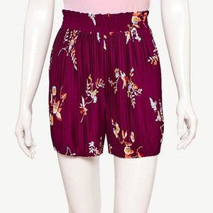 Sz 8  Plum Floral   Ann Taylor Comfort Shorts NWT